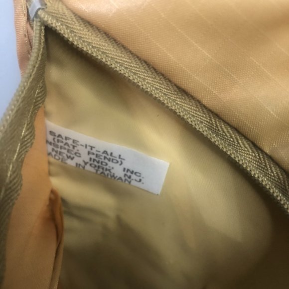 Case Safe it all Shoulder Pocket Travel Security Holster Conceal Holder XL - Picture 6 of 6